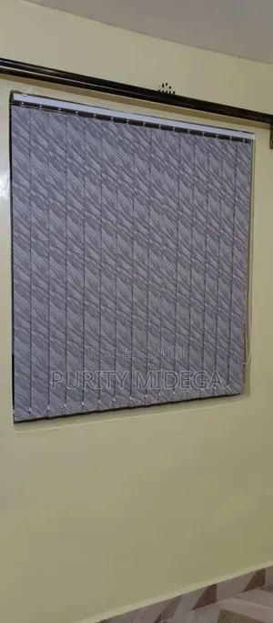 Quality and Affordable Office Blind