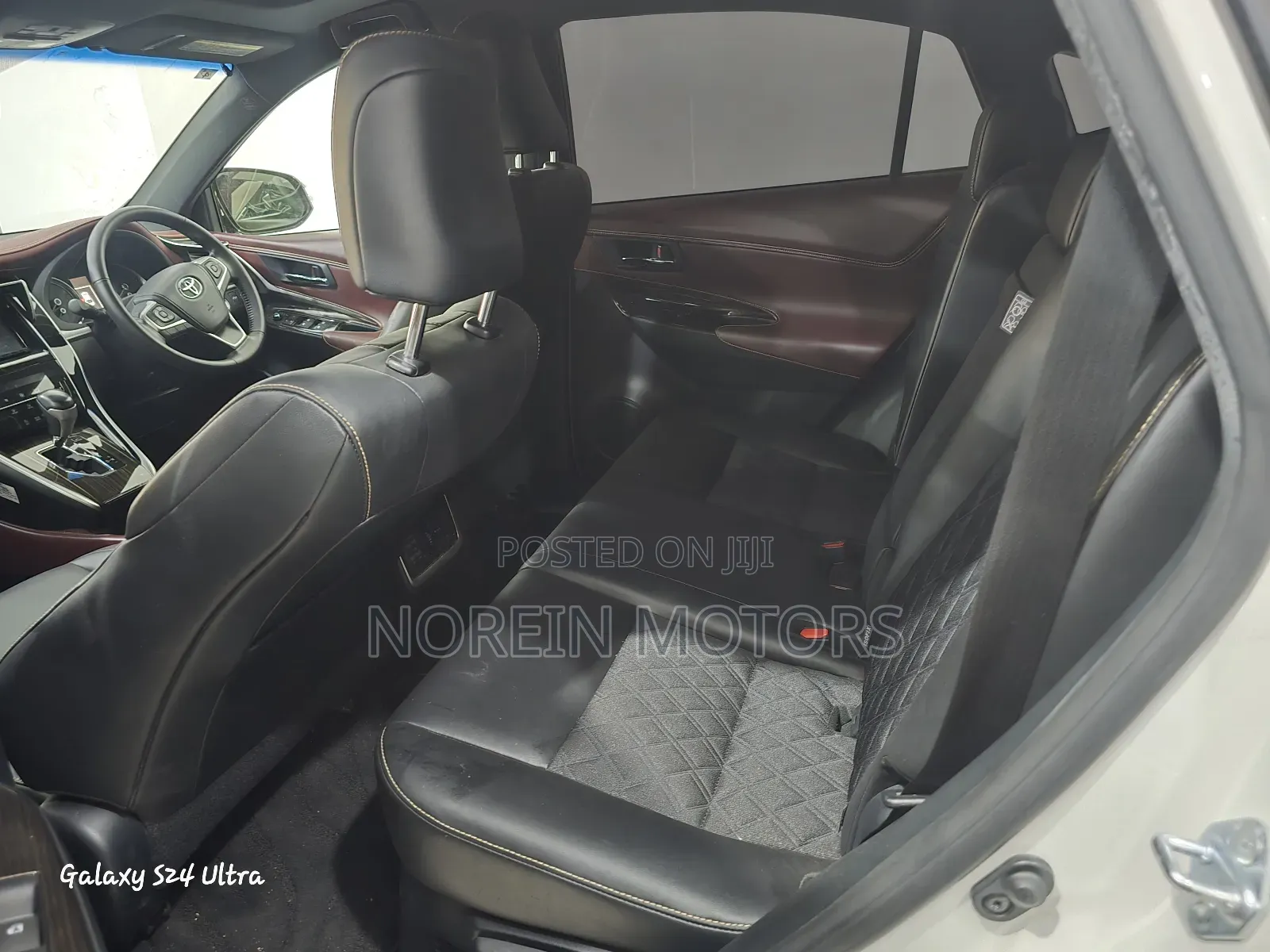 Toyota Harrier 2018 Off white