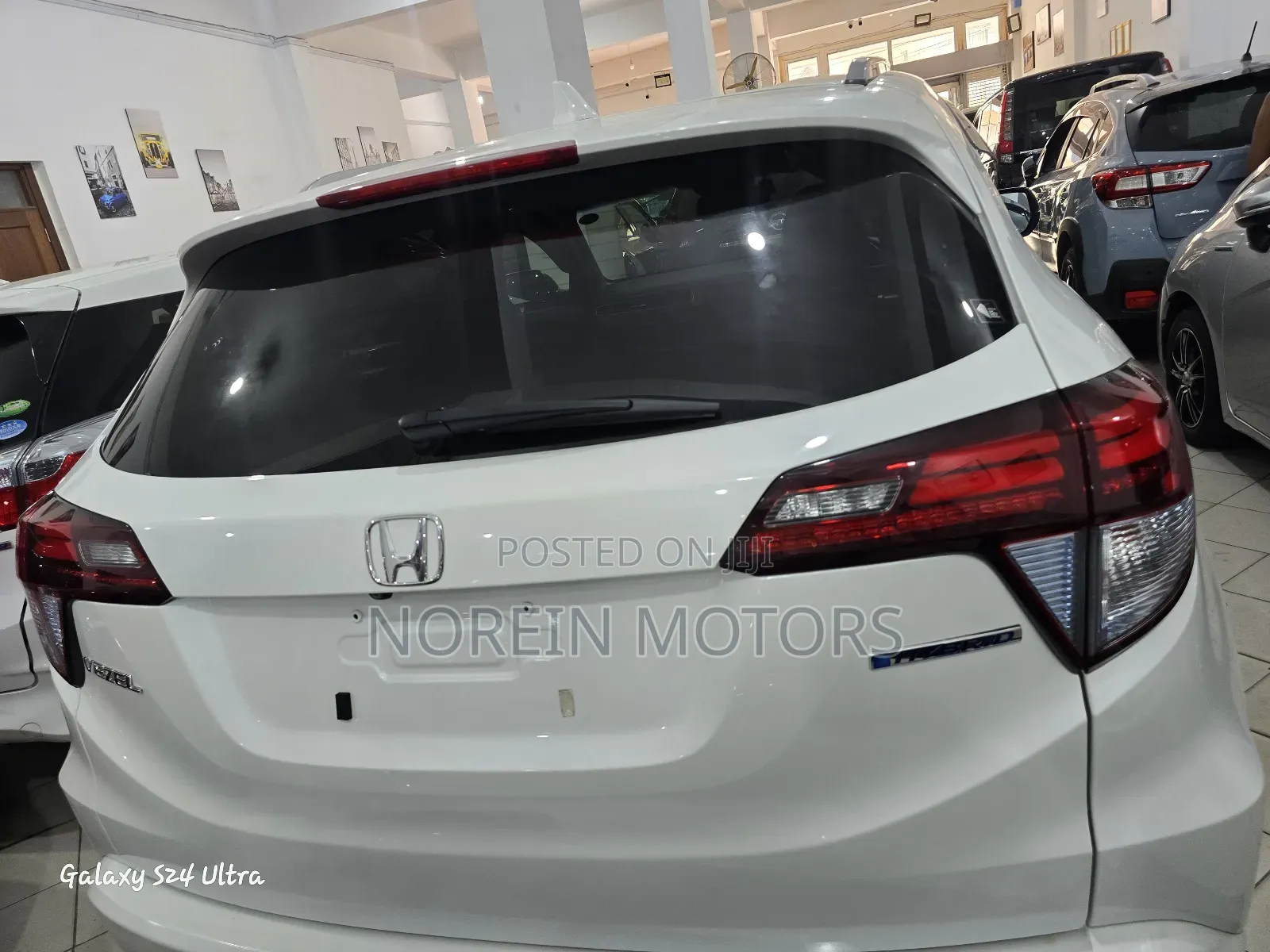 Honda Vezel 2017 Off white