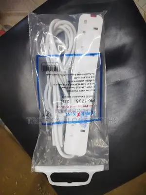 Extension Cord Fused 5 Plugs (3M)