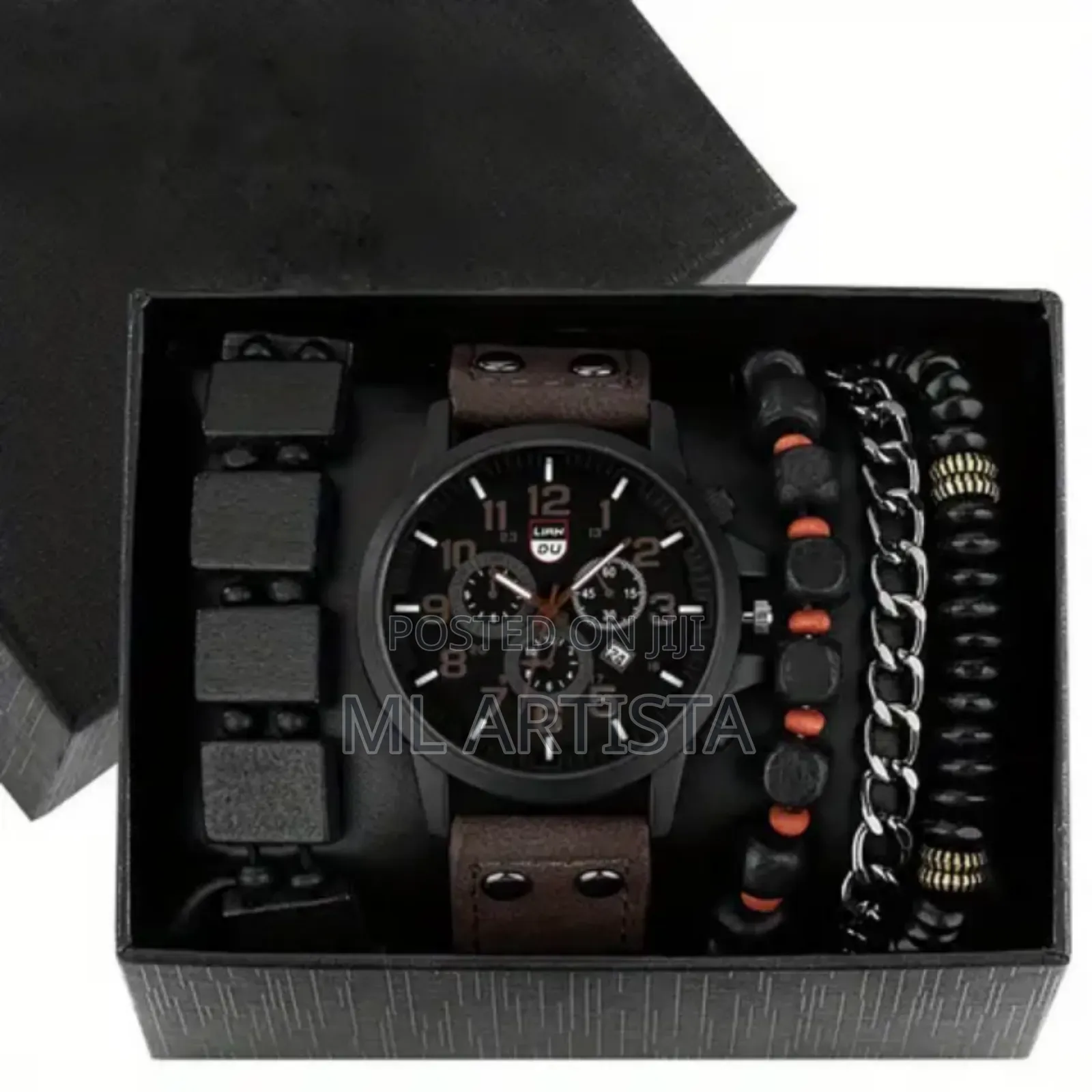 Casual Watches With Bracelet Set.