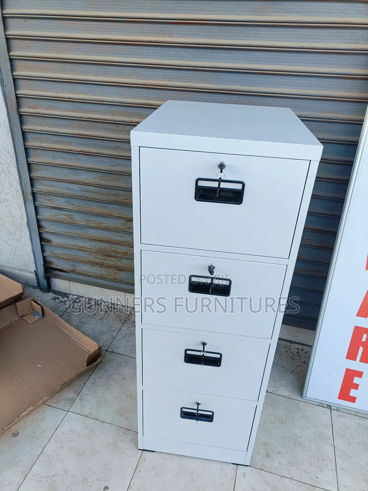 4 Keys 4 Drawers Cabinet