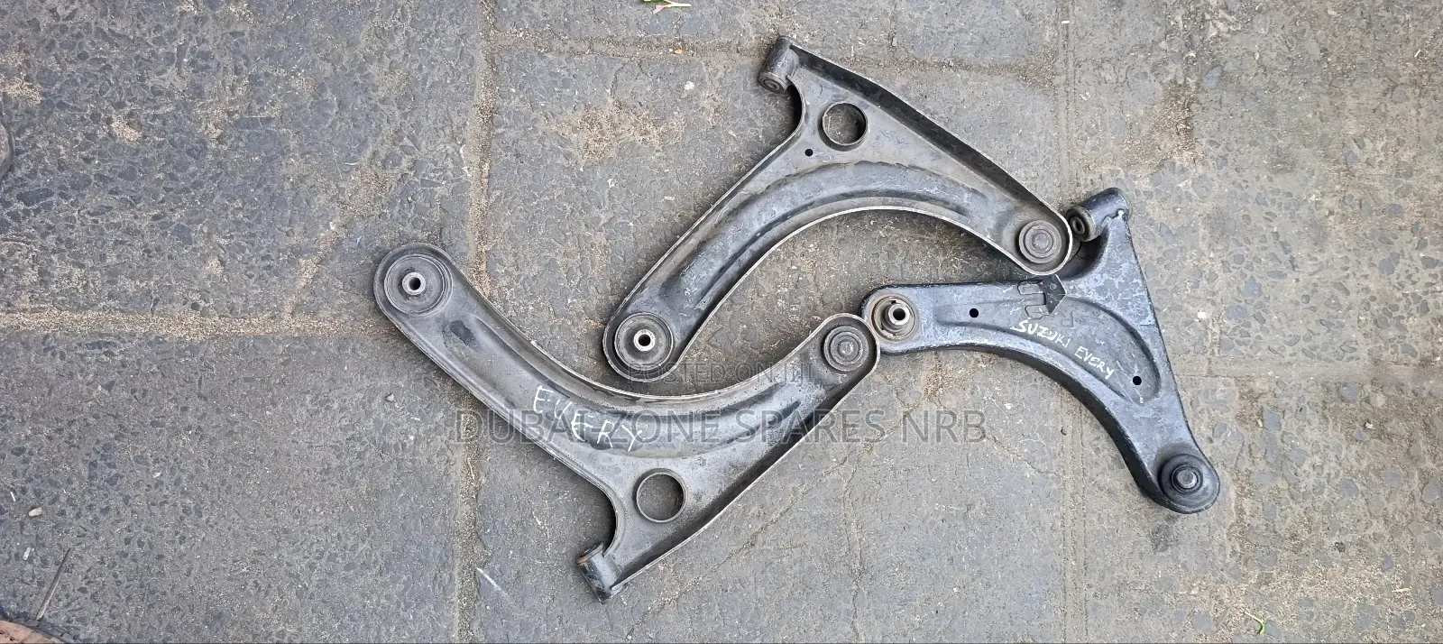 Suzuki Every Control Arms.