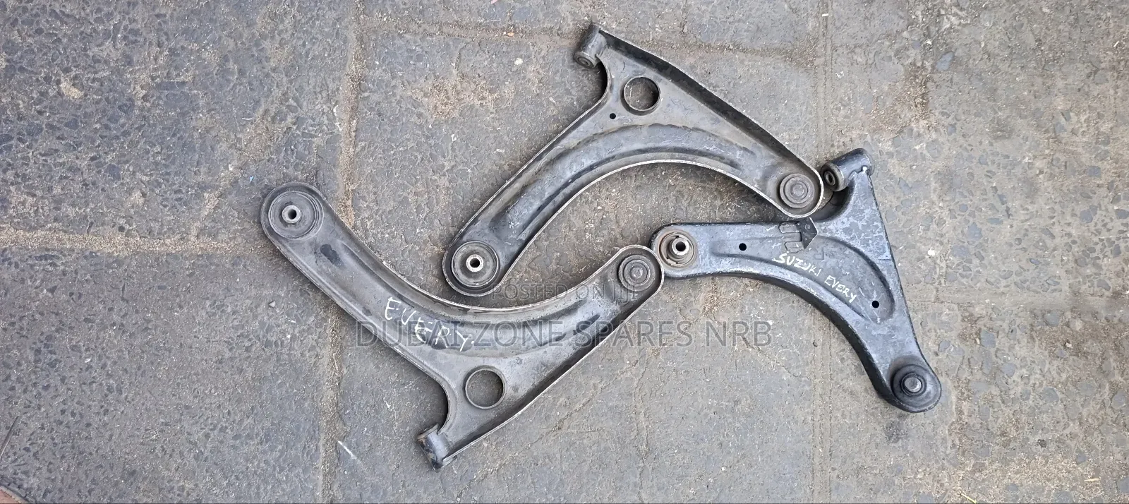 Suzuki Every Control Arms.