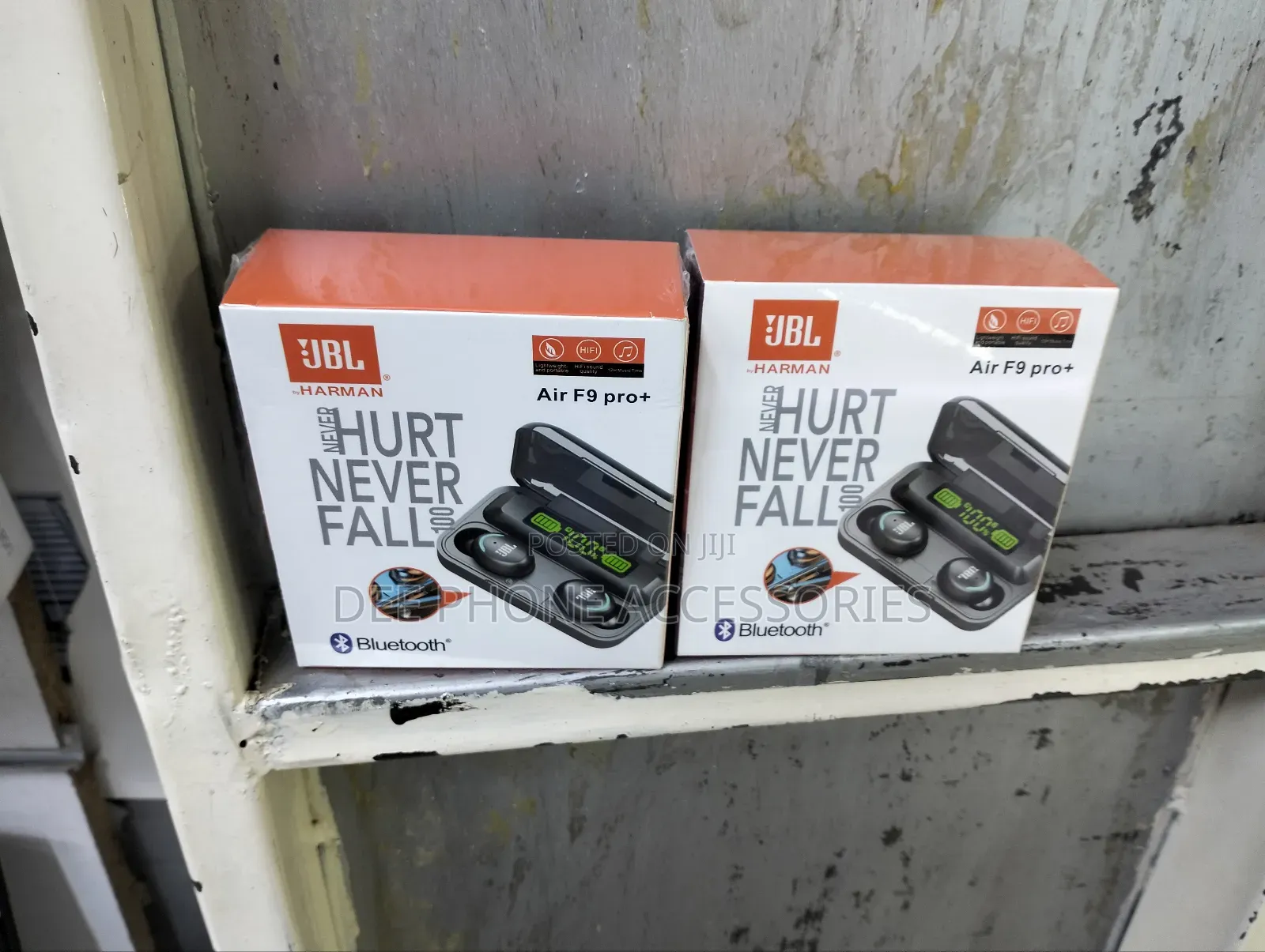 New JBL F9 Bluetooth Earbuds