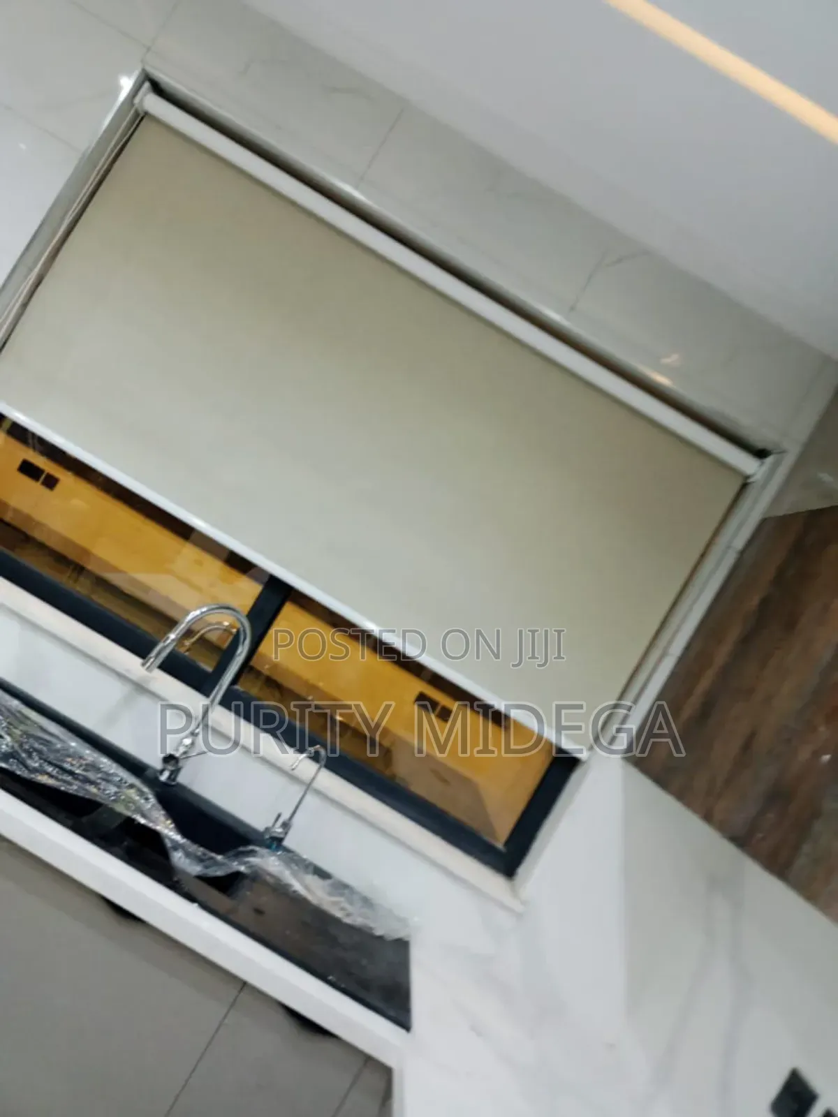 Modern Boardroom Windows Roller Blinds