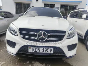 Mercedes-Benz GLE-Class 2016 White