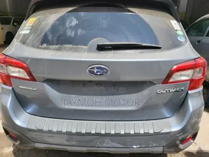 Subaru Outback 2017 Gray