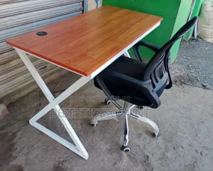 White Stand Table