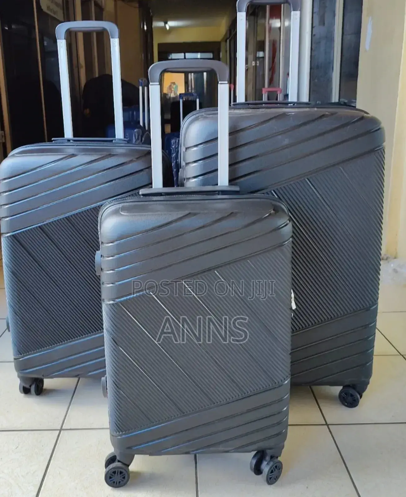 Rubber~3 In 1 Best Quality Suitcase