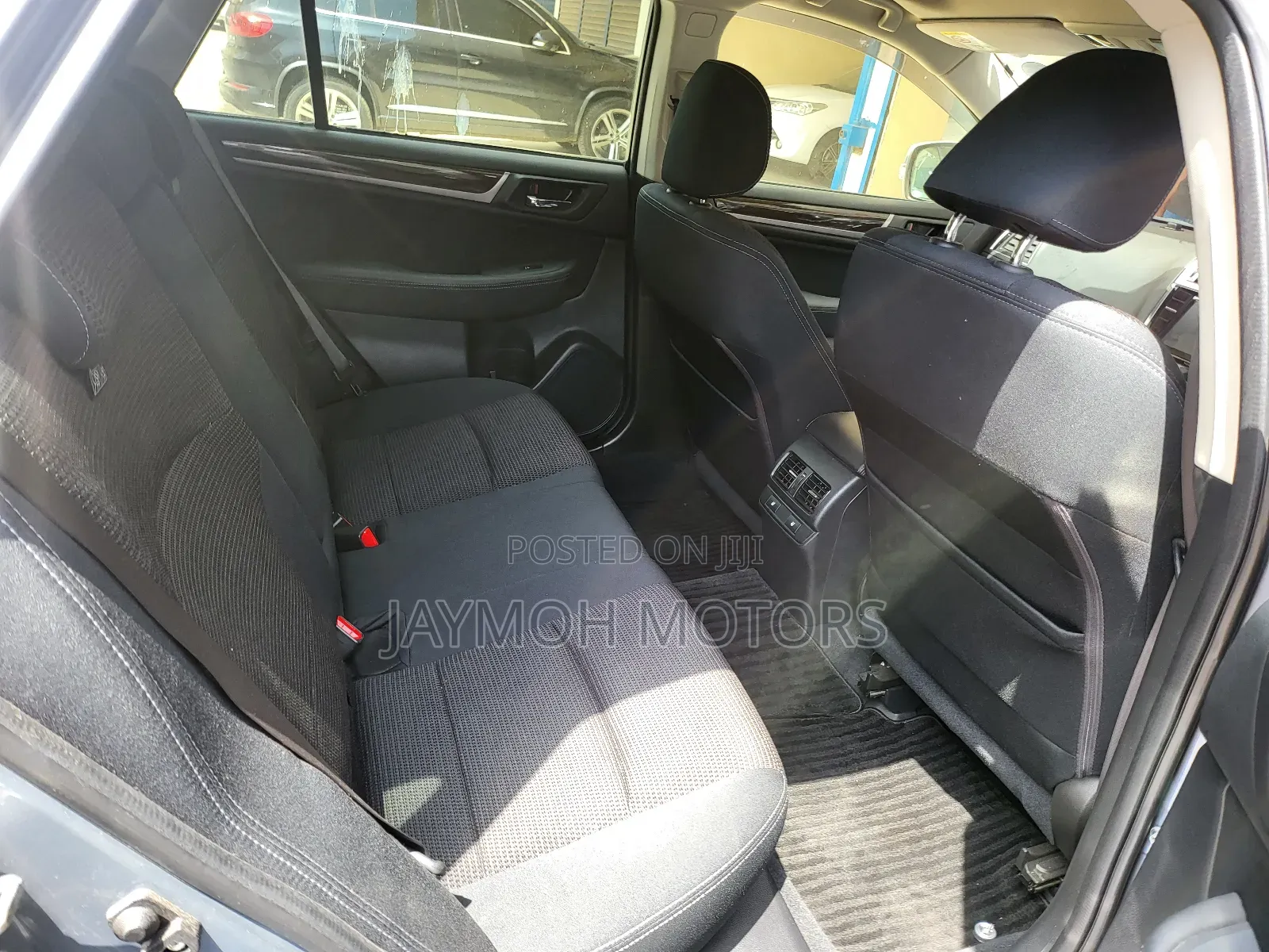 Subaru Outback 2017 Blue