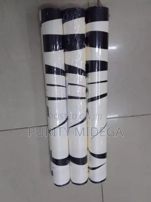 Longlasting Wallpaper Installation