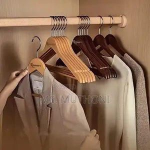 Wooden (10 Pack)Glossy Finish Non Slip Wooden Hangers*