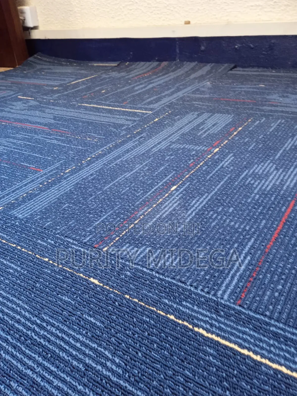Blue Carpet Tiles Square Shaped