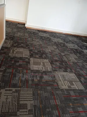 Square Rubber Carpet Tiles
