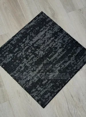 Square Rubber Carpet Tiles