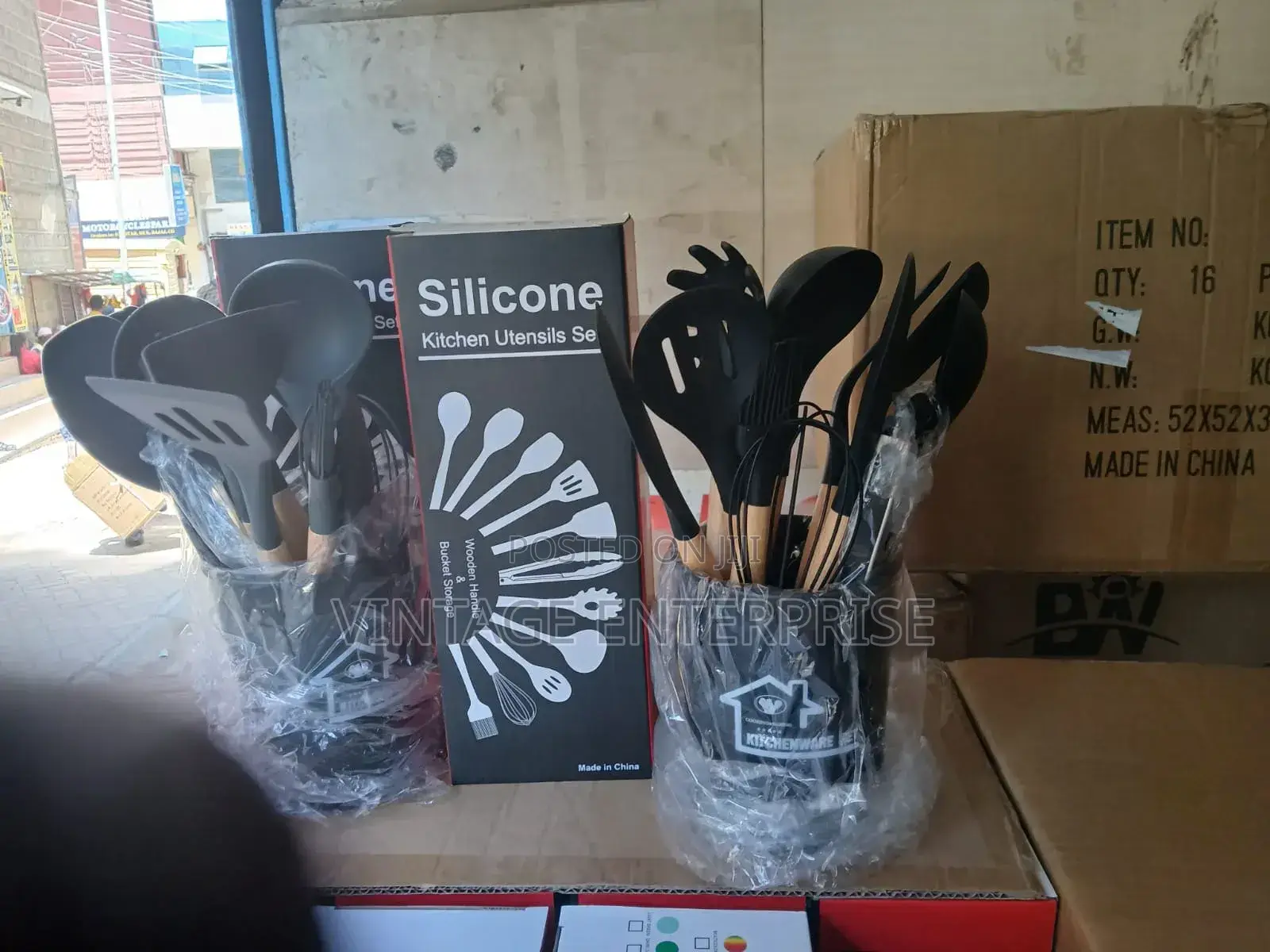 12pcs Black Silicon Spoons