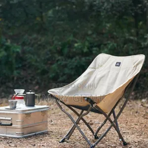 -* High Quality Canvas Naturehike Folding Moon Chair. At 