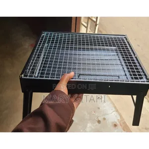 *Barbecue Charcoal Grill