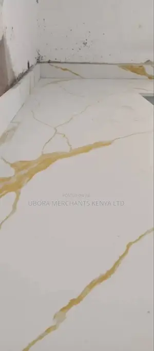 Carara Gold Granite Full Body Shade