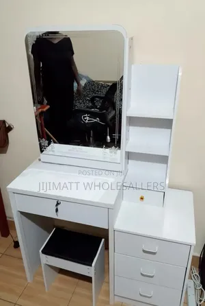 Quality Dressing Table Colour White With Sliding Mirror.