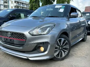 Suzuki Swift 2018 Gray