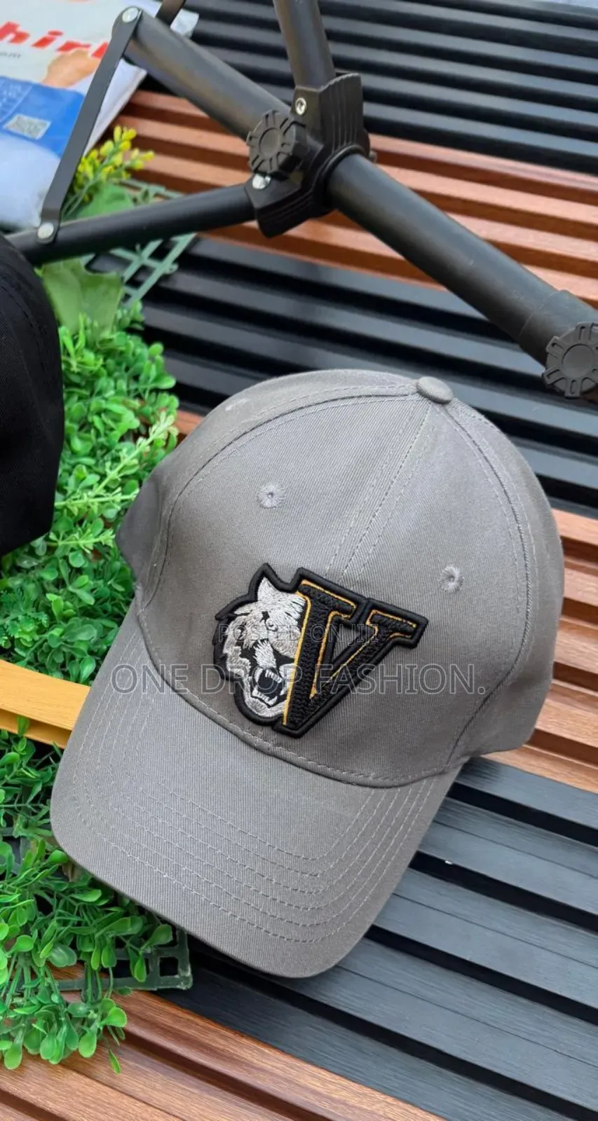Black v Caps
