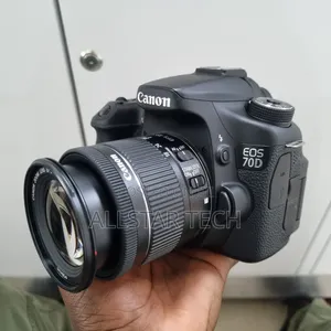 Canon EOS 70D DSLR Camera With 18-55mm