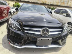 Mercedes-Benz C200 2018 Black