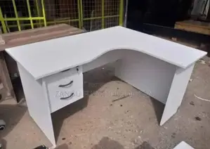 Modish Office Desk L-Shaped