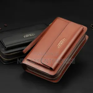 Business Model Clutch Bag
