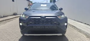 Toyota RAV4 2020 Gray