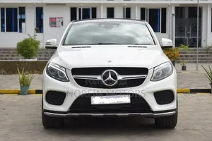 Mercedes-Benz GLE-Class 2018 Off white