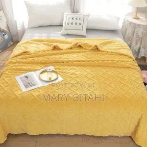 Warm Embossed Throw Blanket Plush Plush Blanket-New