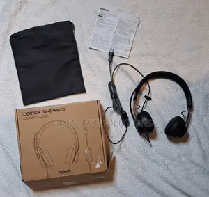 Logitech Zone Wired Over-Ear Headset - Graphite USB