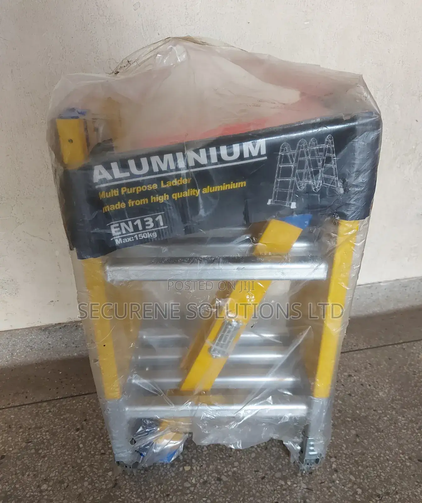 4 by 2 Multipurpose Fibreglass Ladder. (8ft/2.5m)