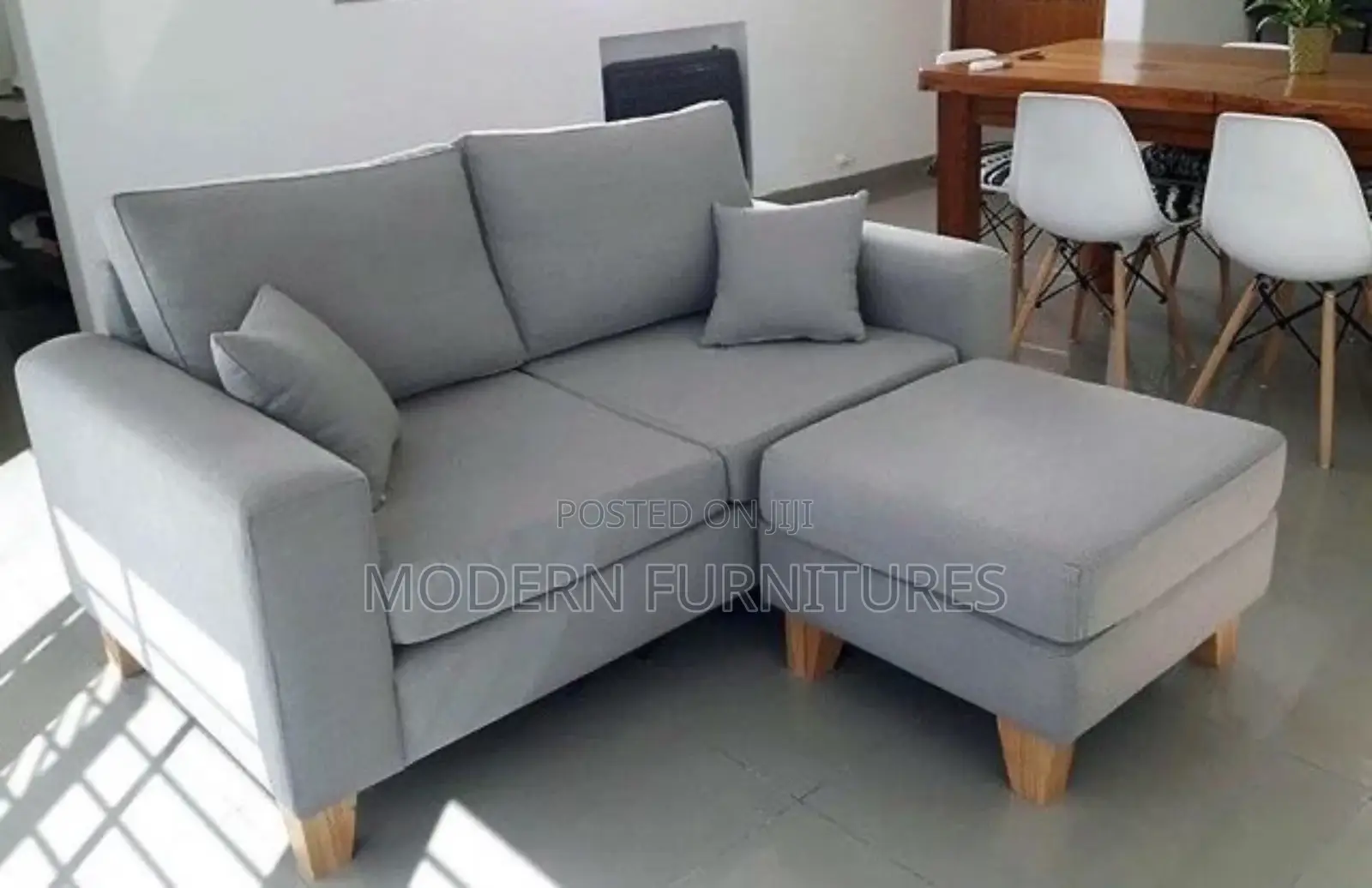 Classy 2 Seater Sofa With a Puff