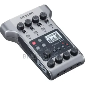 Zoom P4 Podtrak Podcast Recorder