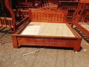Mahogany Wood Bed 5*6