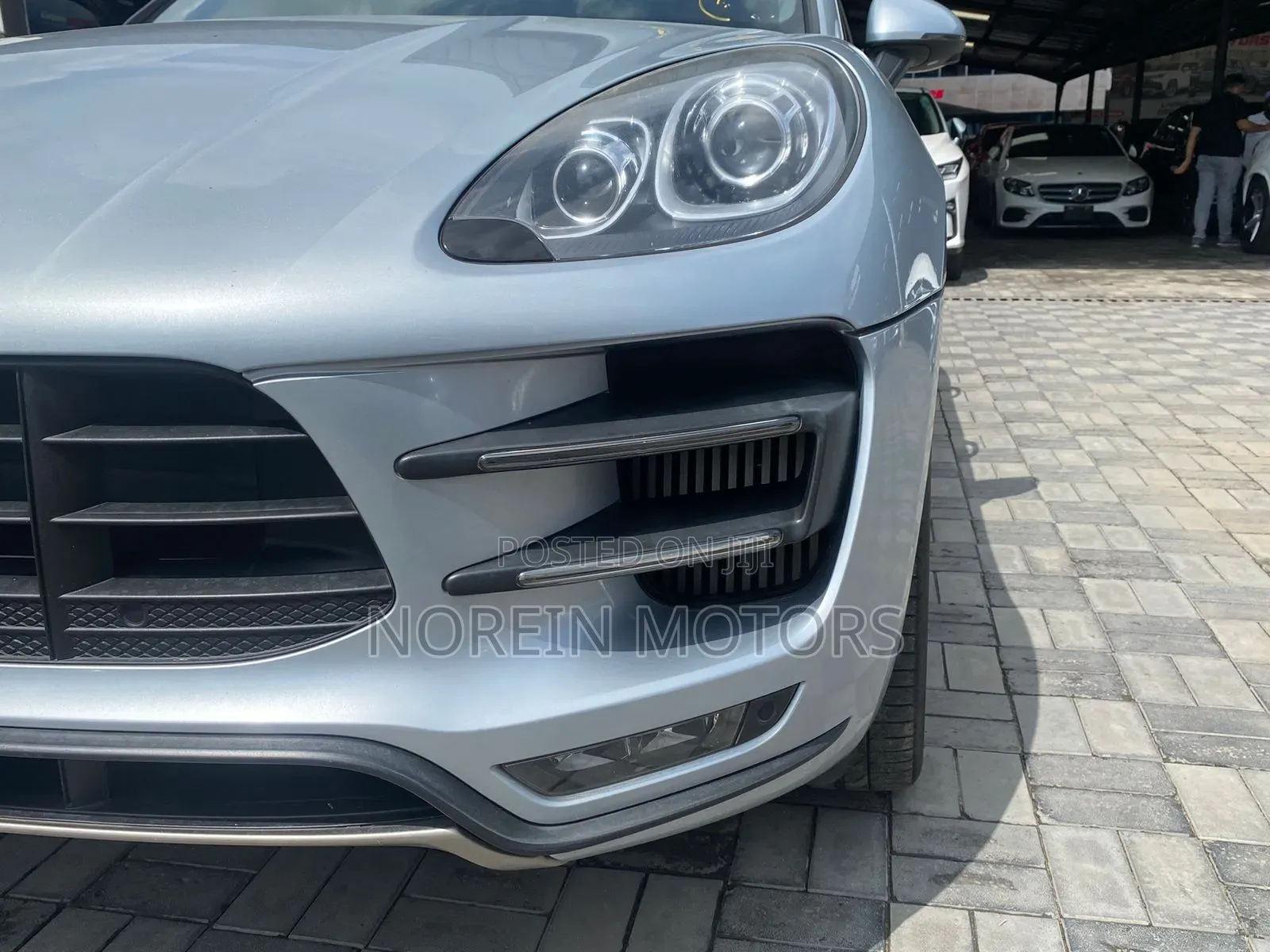 Porsche Macan 2016 Gray