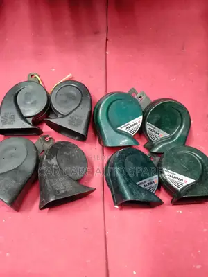 Ex Japan Horn