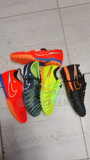 Tiempo Football Trainer Shoes, Soccer Trainers