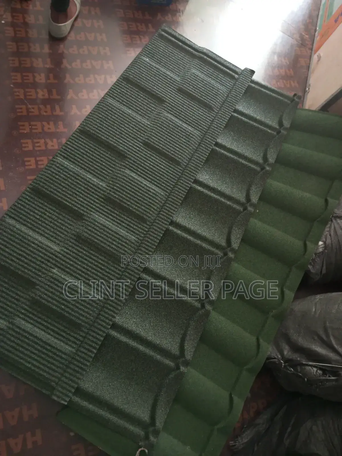 Roofing Tiles Decra/Crest Line.