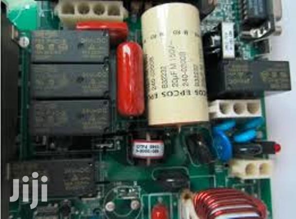 APC Smart UPS Service Maintenance Center.