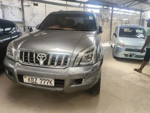 Toyota Land Cruiser 2011 Beige