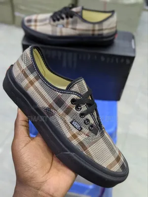 Old School Vans Off the Wall