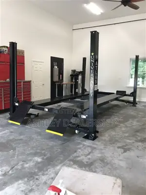 Four Post Car Lift