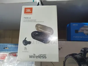 JBL Earpods/ Earbuds
