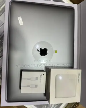Laptop Apple MacBook Pro 2017 16GB Intel Core I7 SSD 512GB