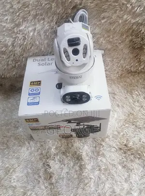 PTZ Dual Solar Panels Camera. With Dual Lens Cameras